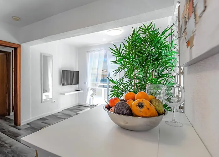 Vistas Al Teide Y Al Mar 4 *